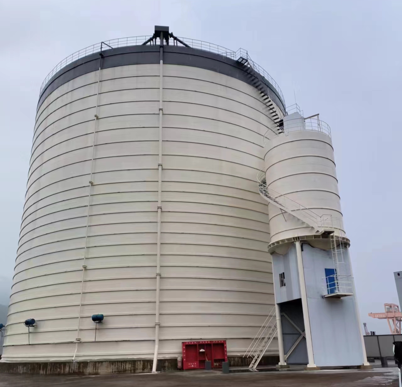 章贡10万吨水泥钢板库